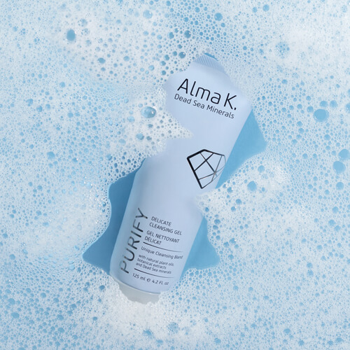  Alma K 